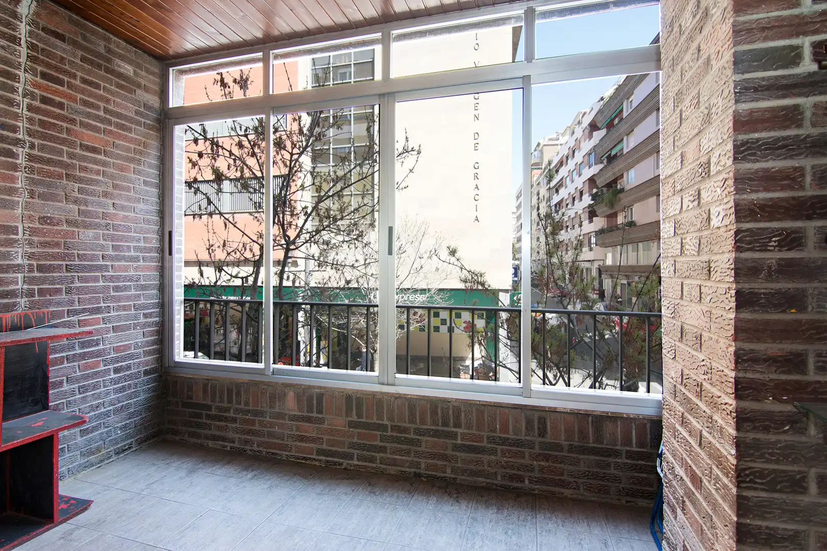 Piso de 140 m² en Granada