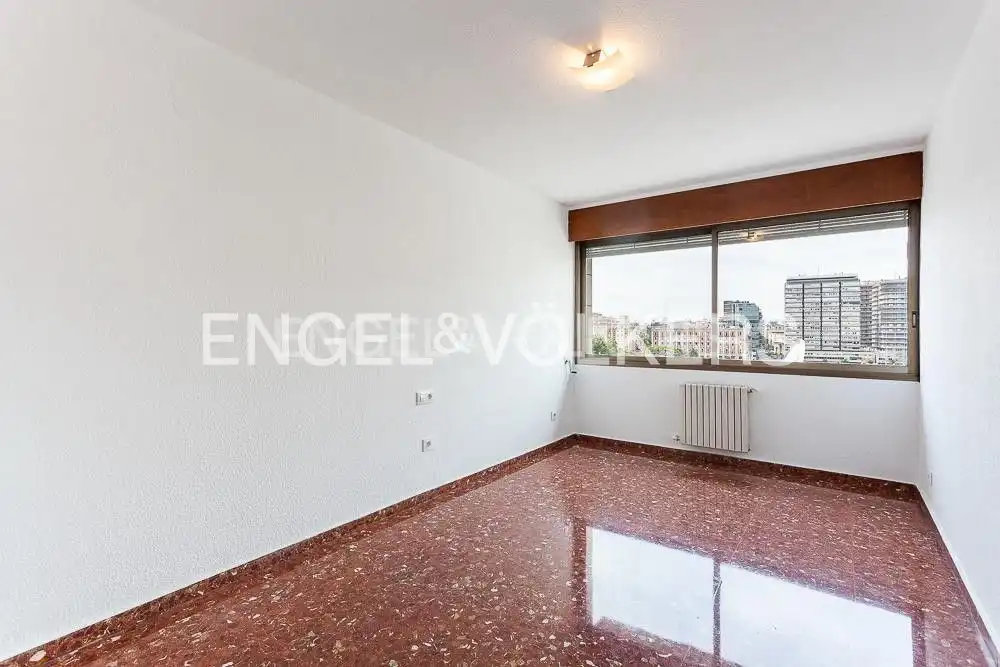 Pis de 200 m² a València