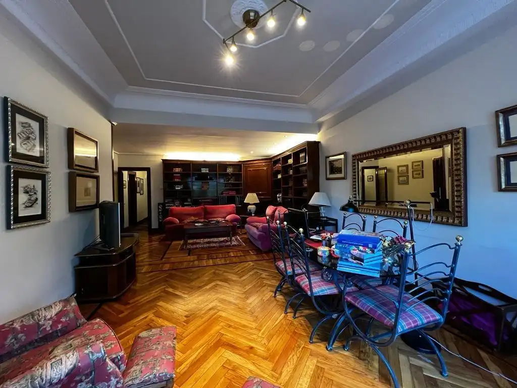 Piso de 200 m² en Bilbao