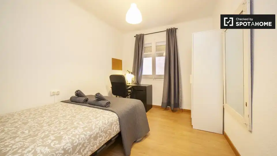 Habitación 70 m², l'Hospitalet de Llobregat