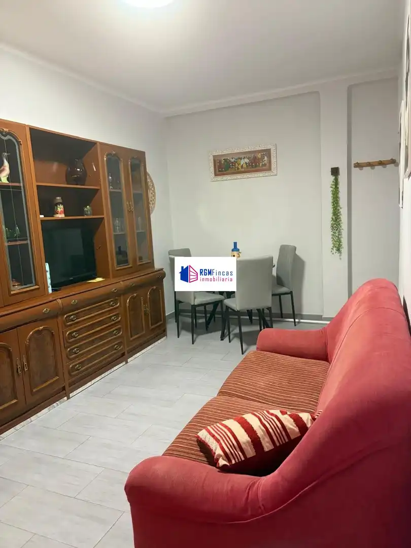Piso de 75 m² en Sevilla