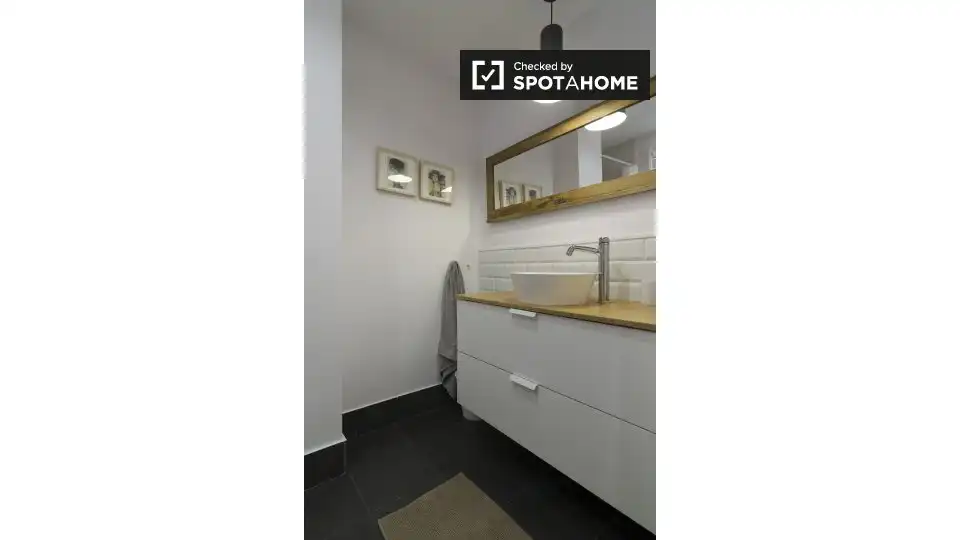 Habitación 104 m², Bilbao
