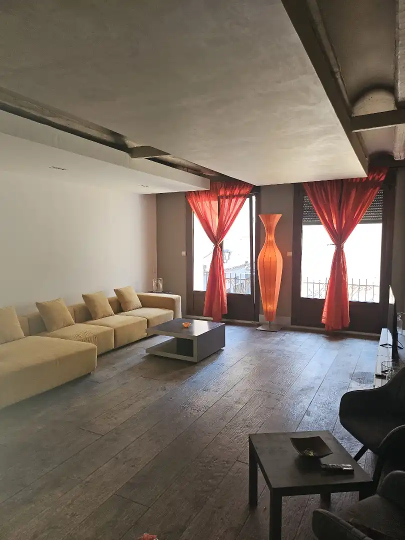 Piso de 140 m² en Zaragoza
