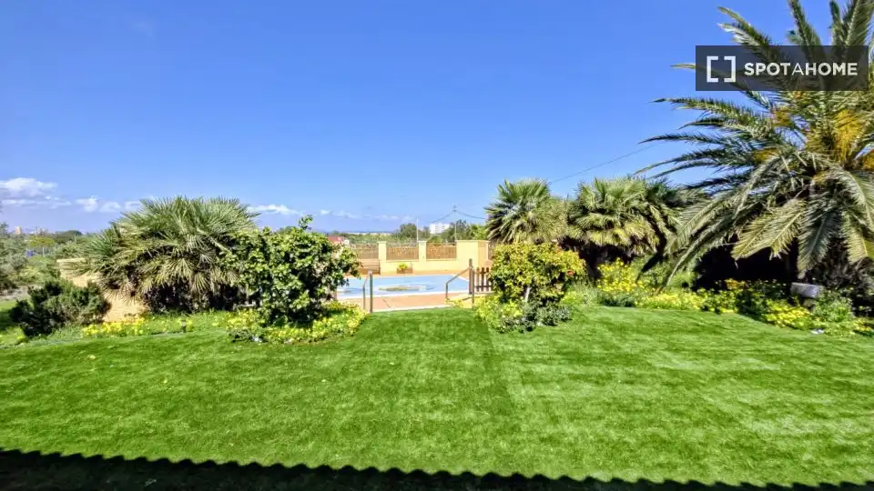 Habitación 4025 m², Cartagena