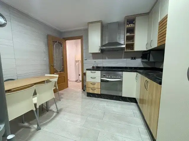 Habitación 115 m², Elche