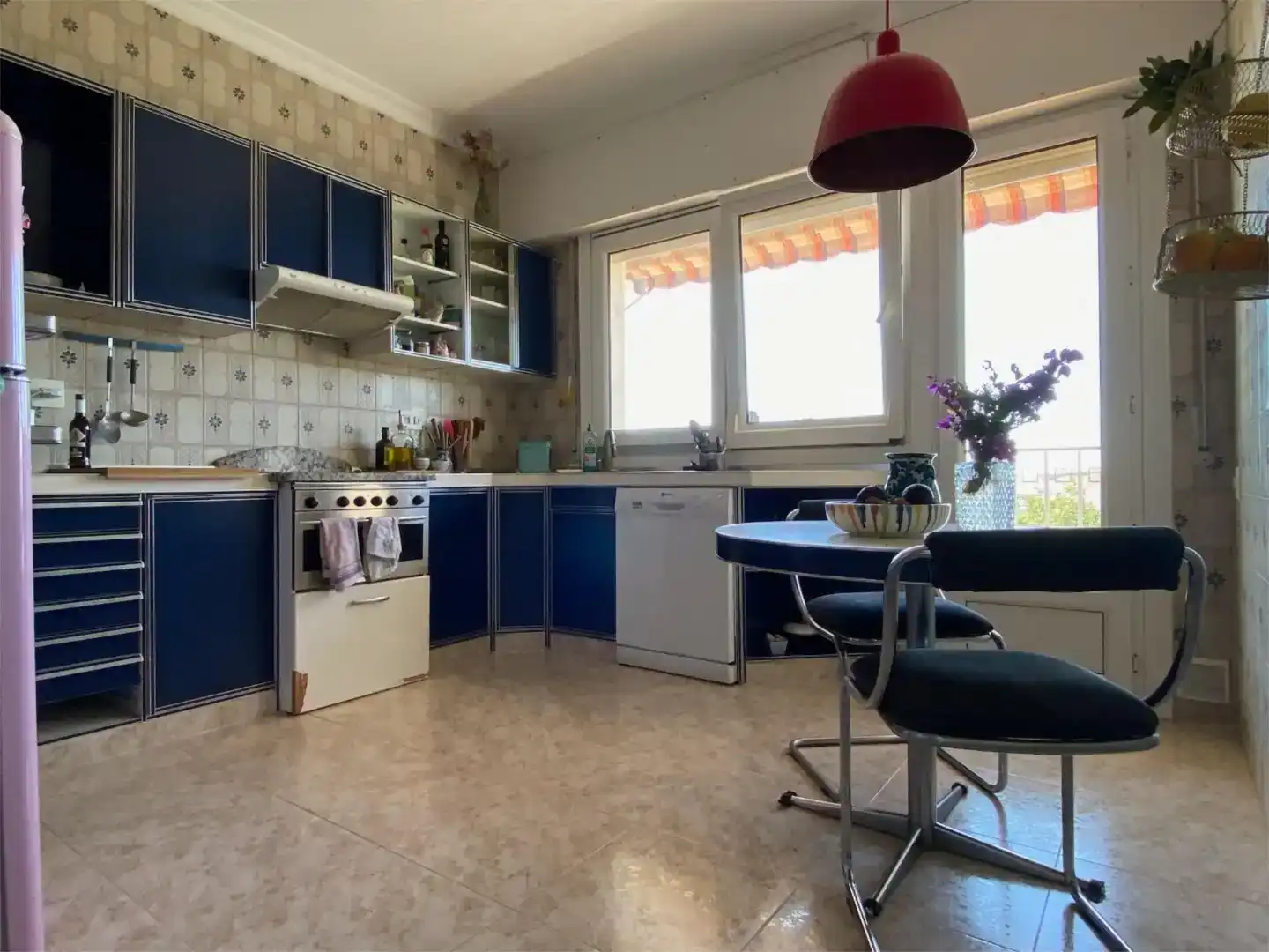 Habitación 100 m², Almería