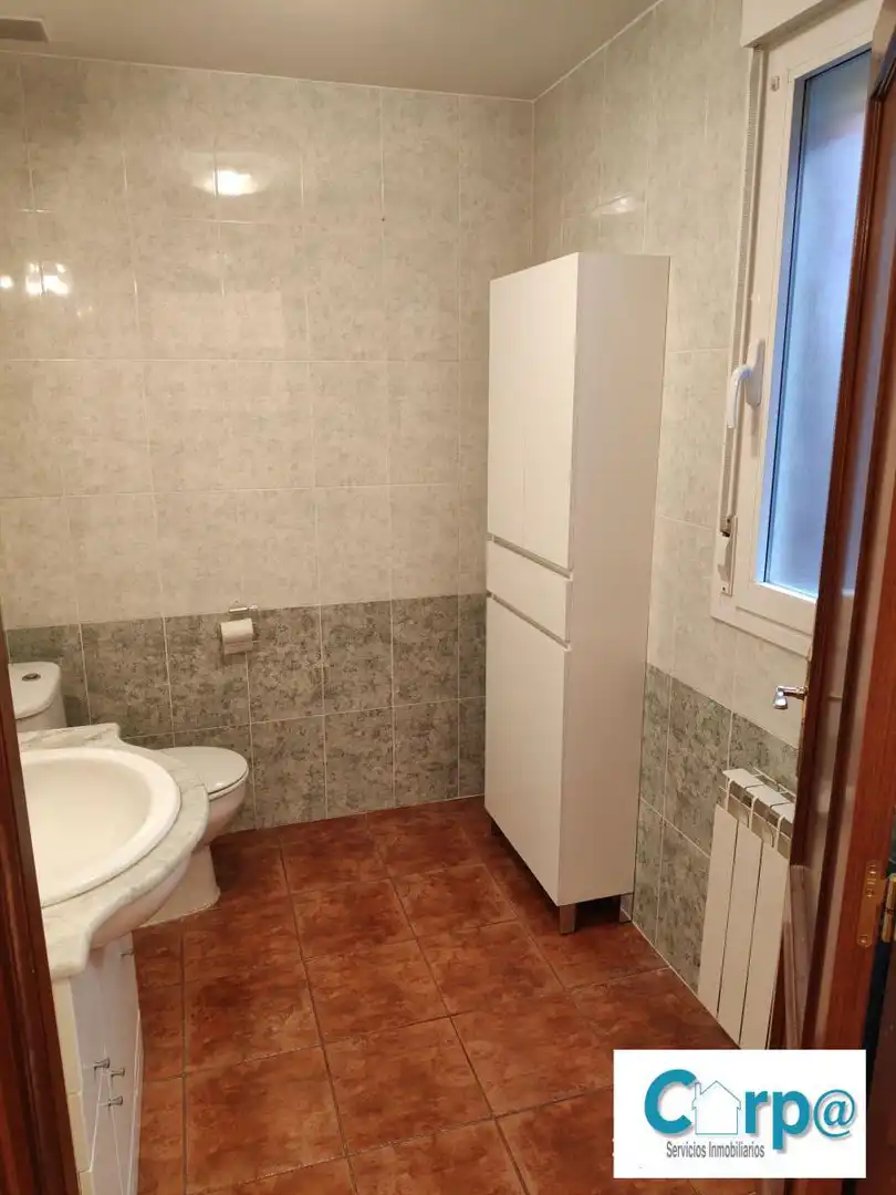 House 221 m² in Andosilla