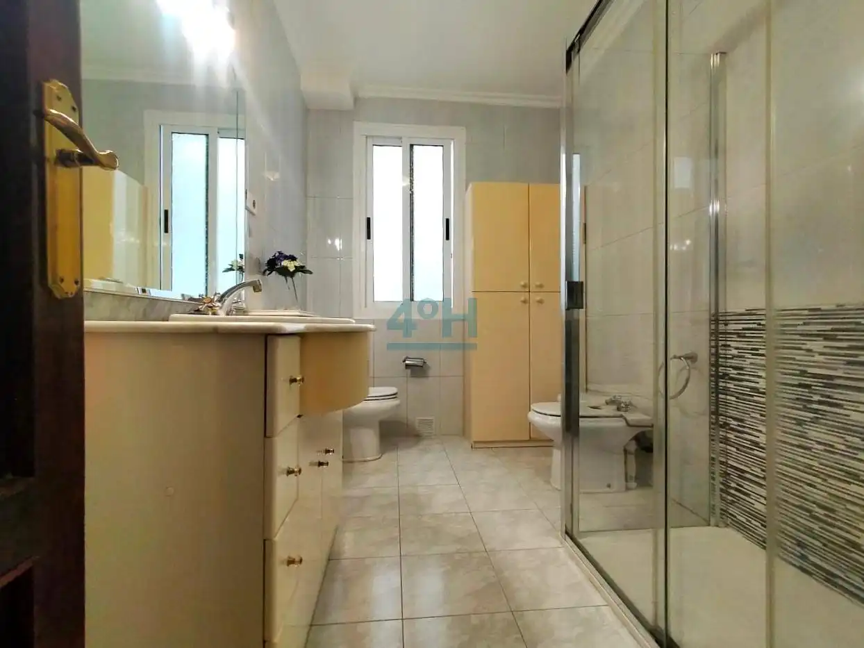 Piso de 112 m² en Ourense