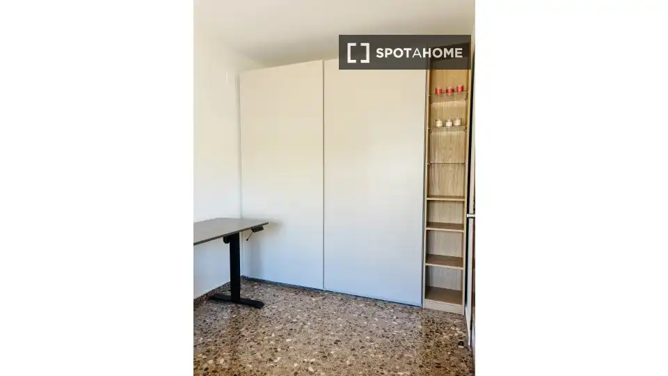 Pis de 68 m² a València
