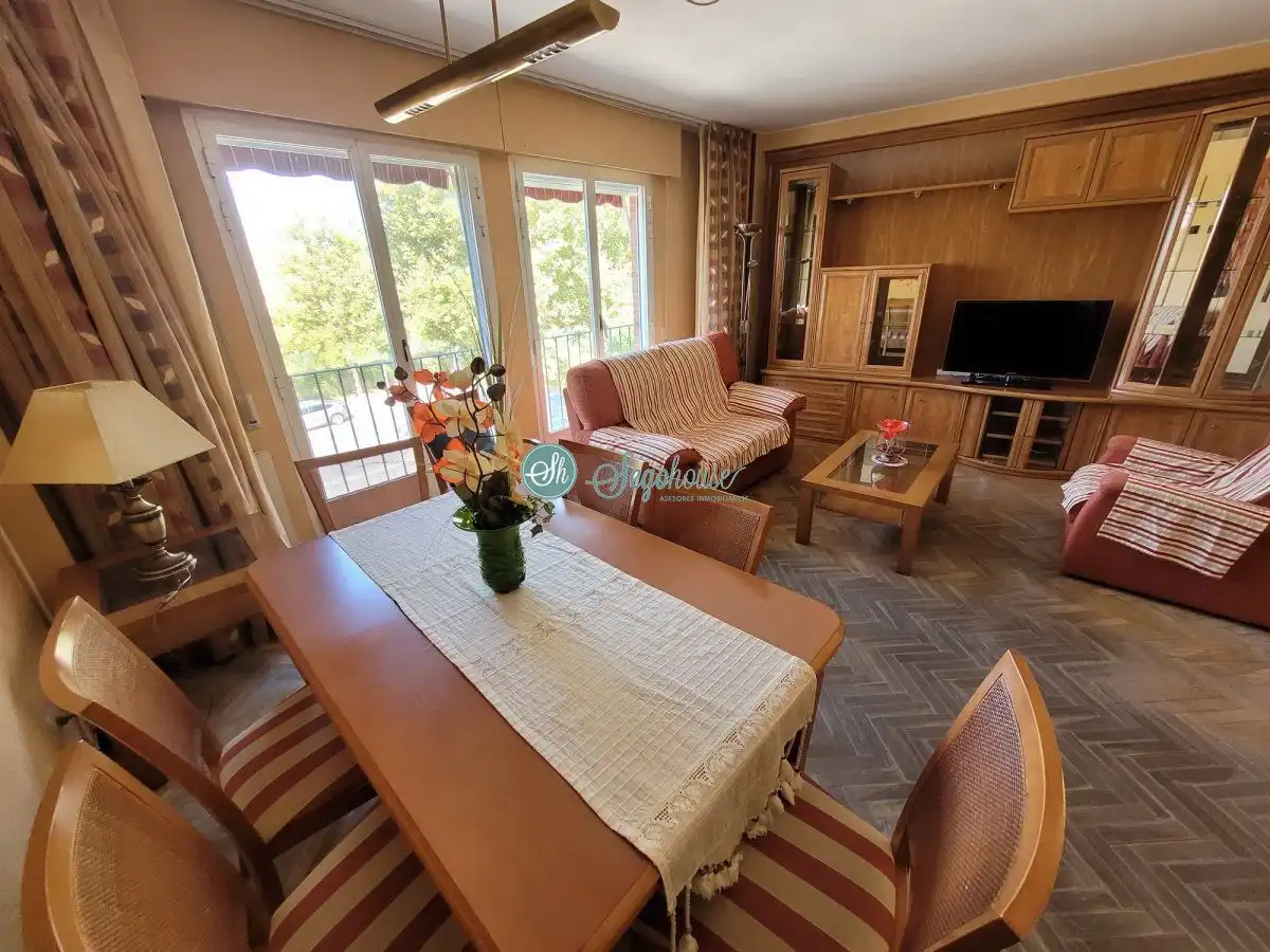 Piso de 93 m² en Segovia