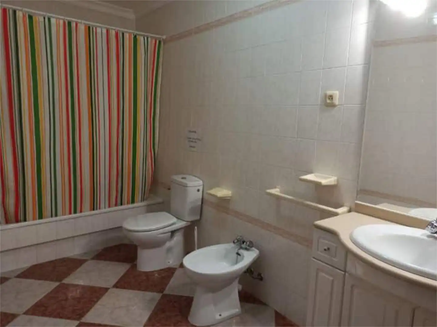 Wohnung 90 m² in Galaroza