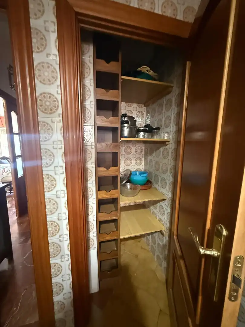 Piso de 85 m² en Granada