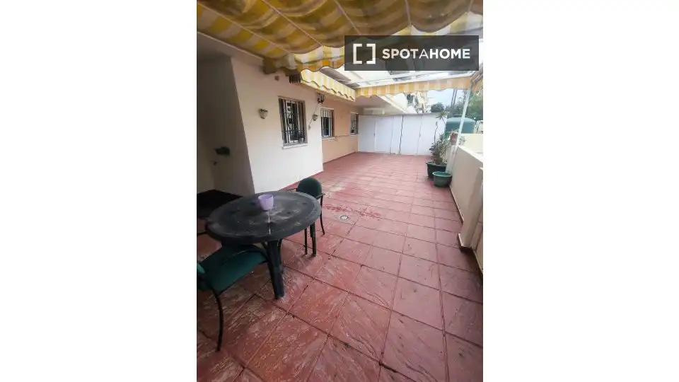 Habitación 81 m², Málaga