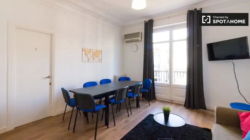 Habitación 200 m², Barcelona