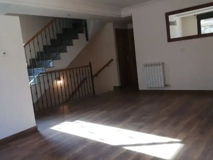 Casa de 267 m² en Villaquilambre