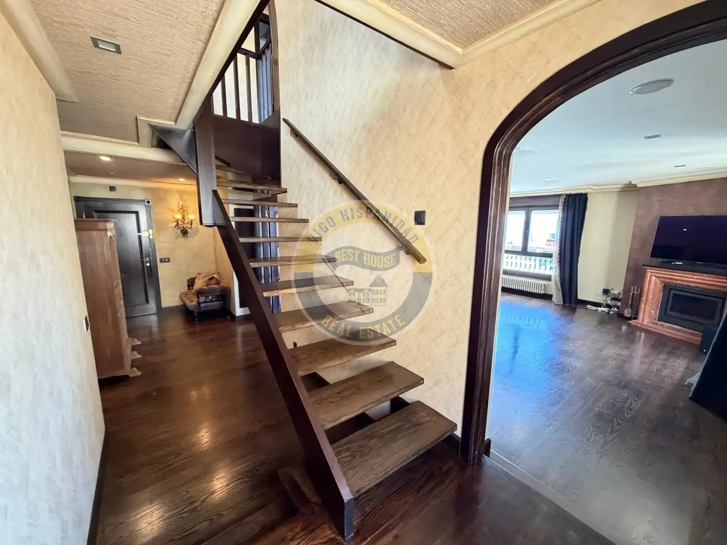 Piso de 250 m² en Vigo
