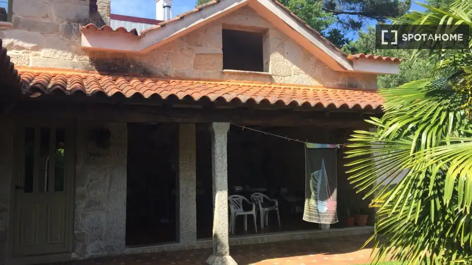 Habitación 288 m², Mondariz