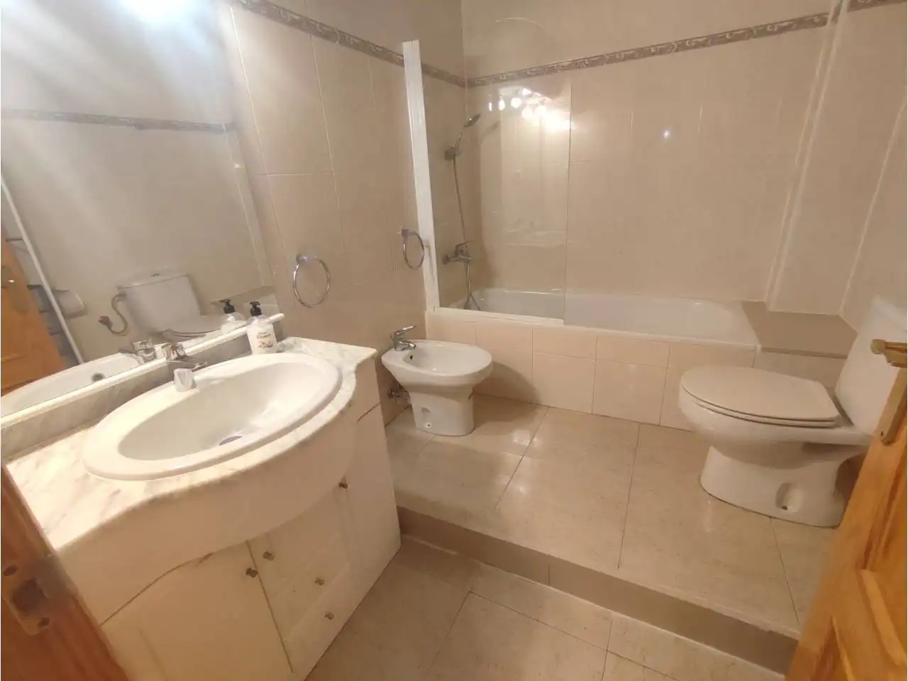 Будинок 180 м² у Subirats