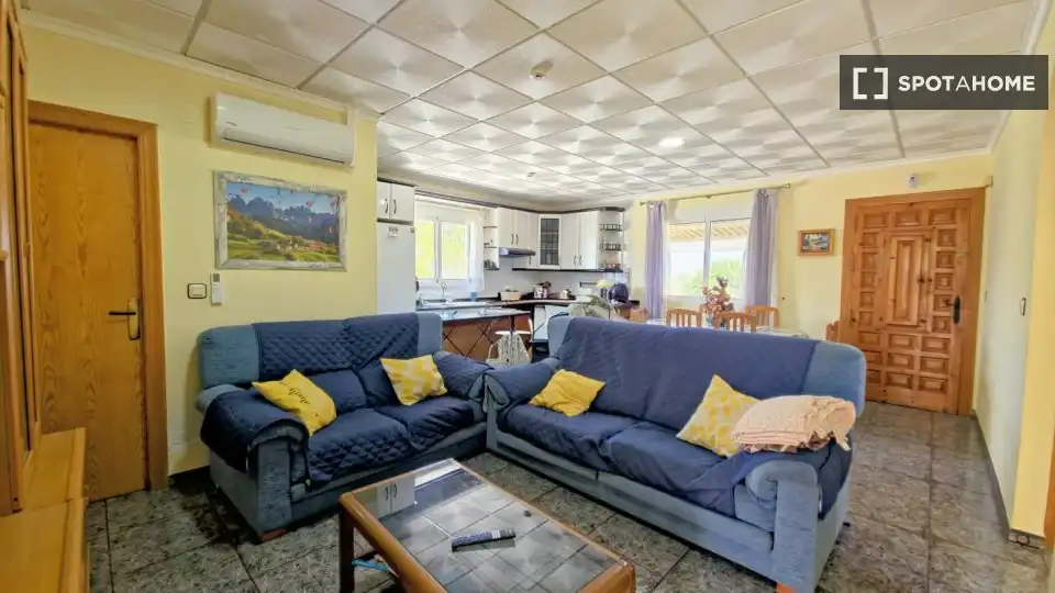 Habitación 4025 m², Cartagena