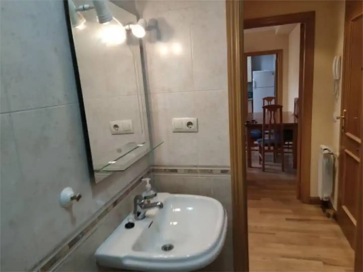 Piso de 74 m² en Bargas