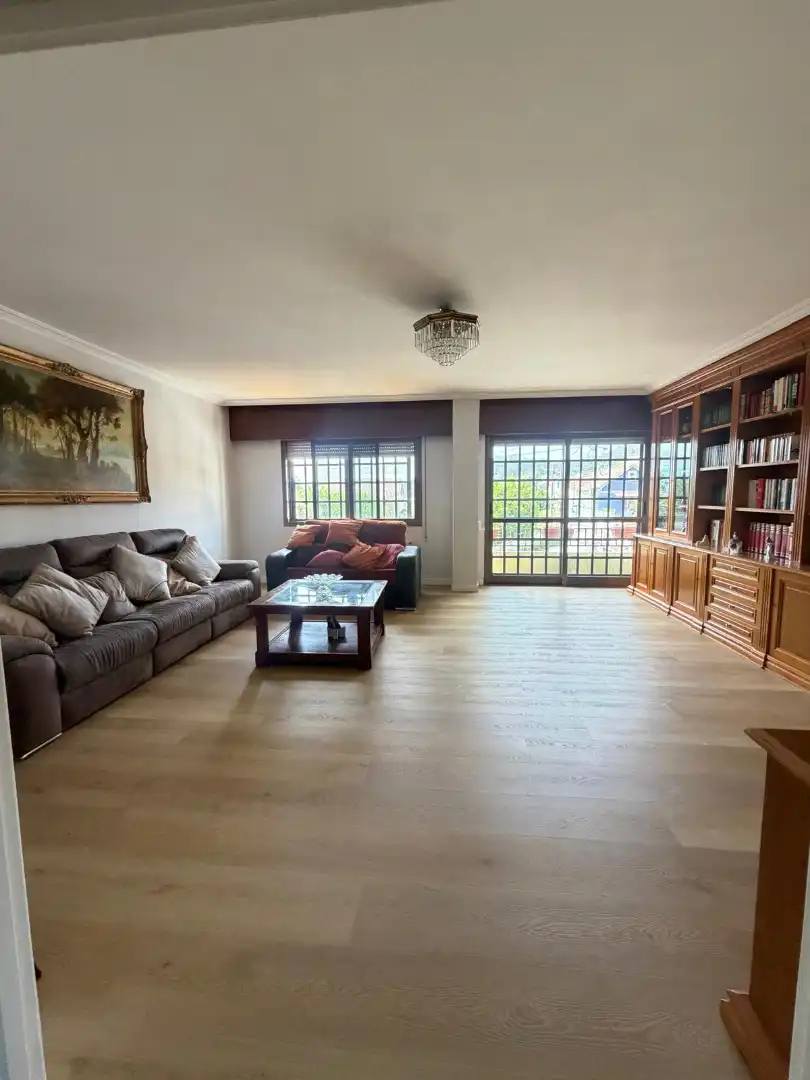 Apartamento 150 m² em Cangas de Morrazo