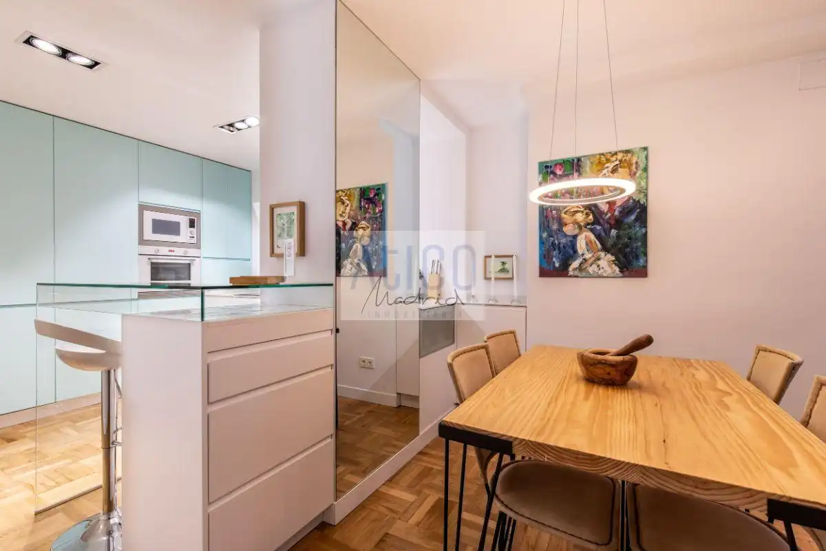 Flat 80 m² in Madrid