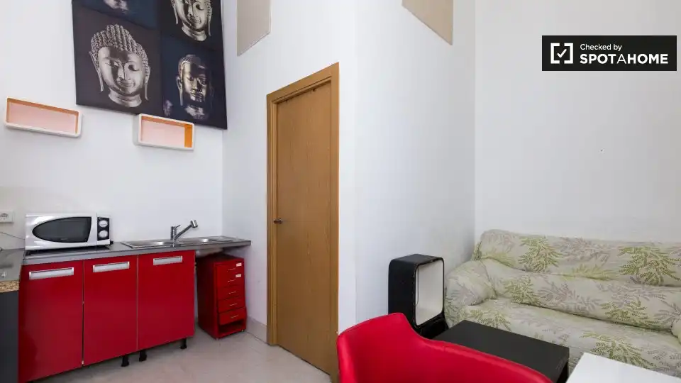 Habitación 360 m², Granada