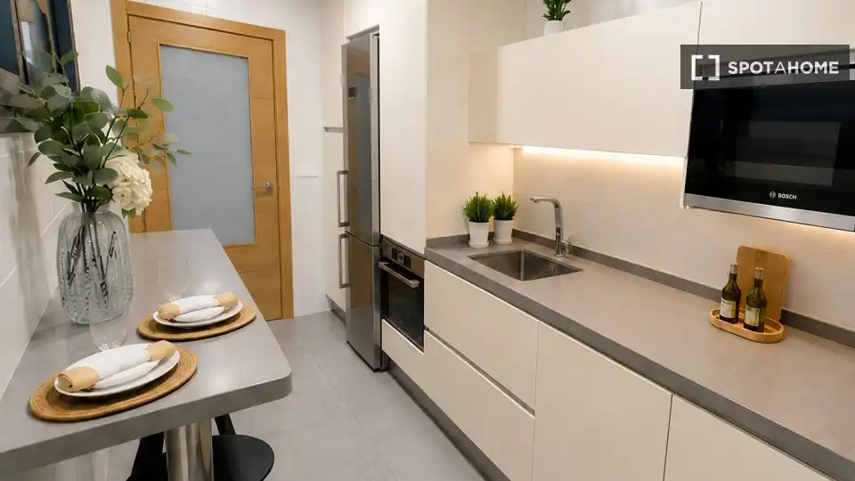 Habitación 90 m², Sevilla