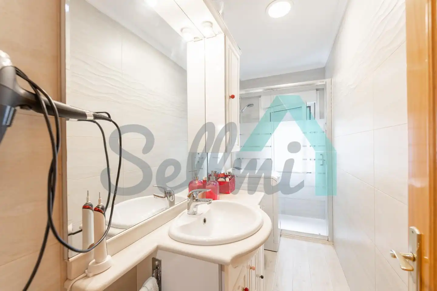 Flat 52 m² in Oviedo