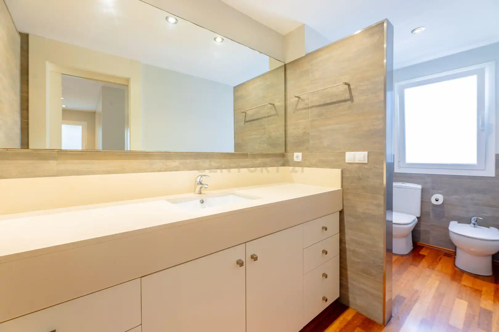Casa de 240 m² en Torrente