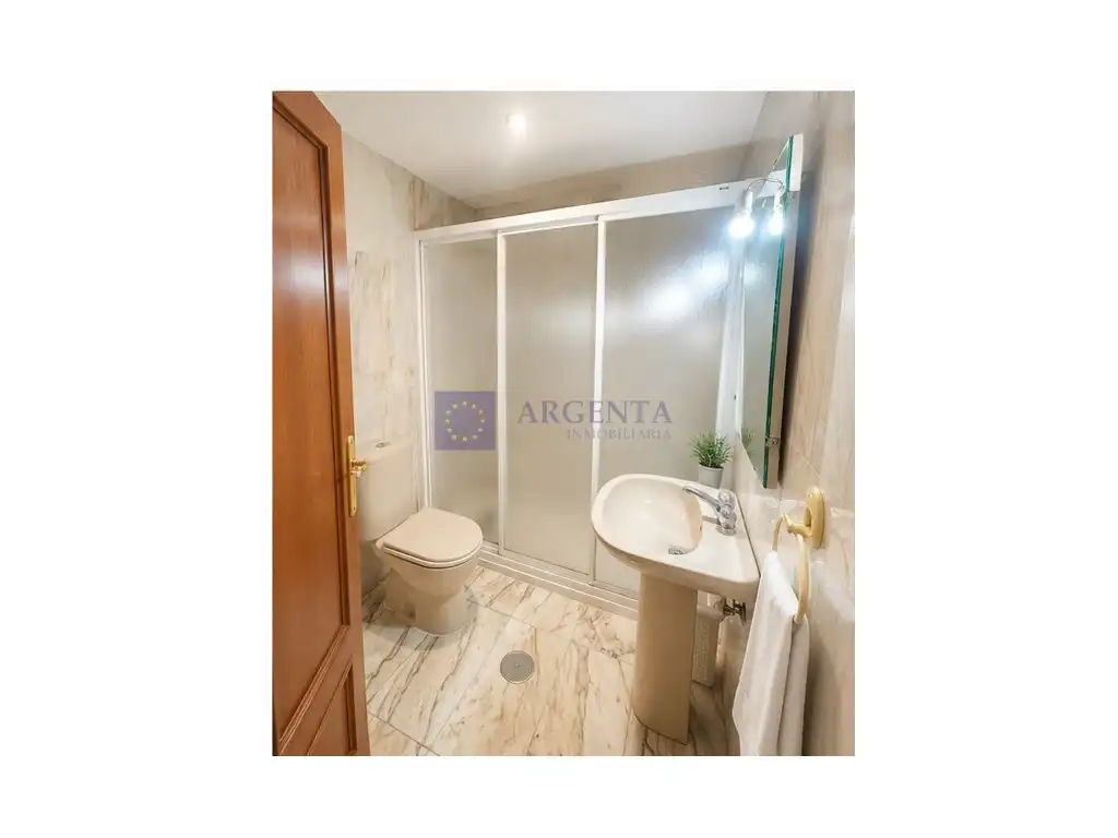 Piso de 75 m² en Cáceres