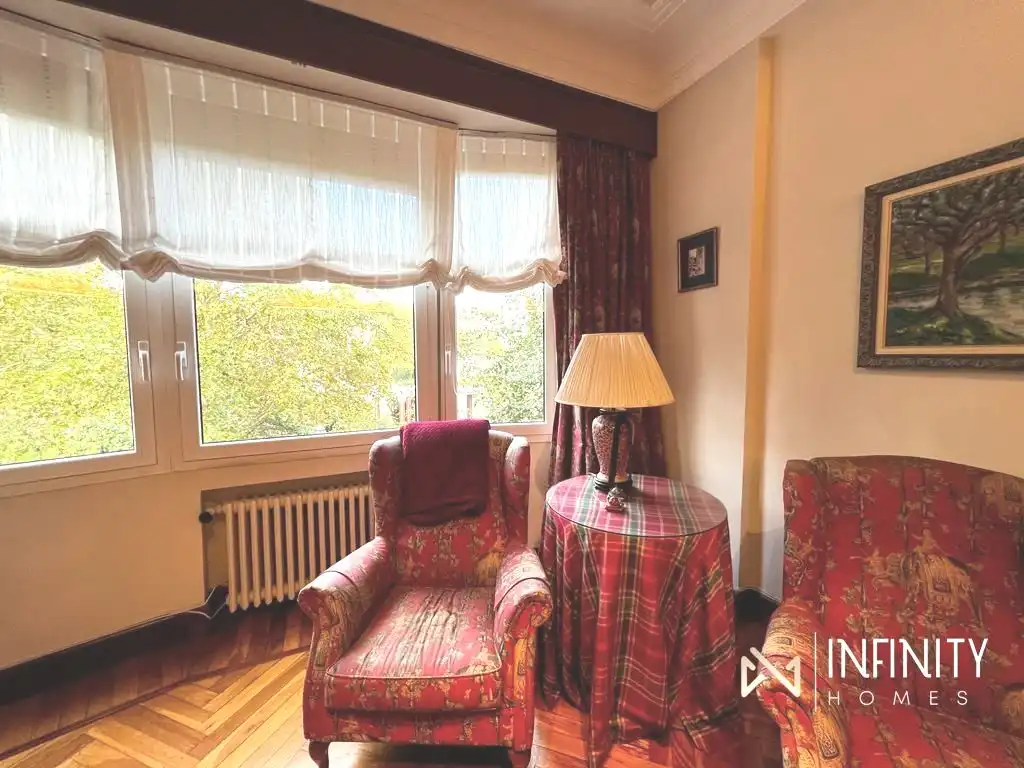 Piso de 180 m² en Bilbao