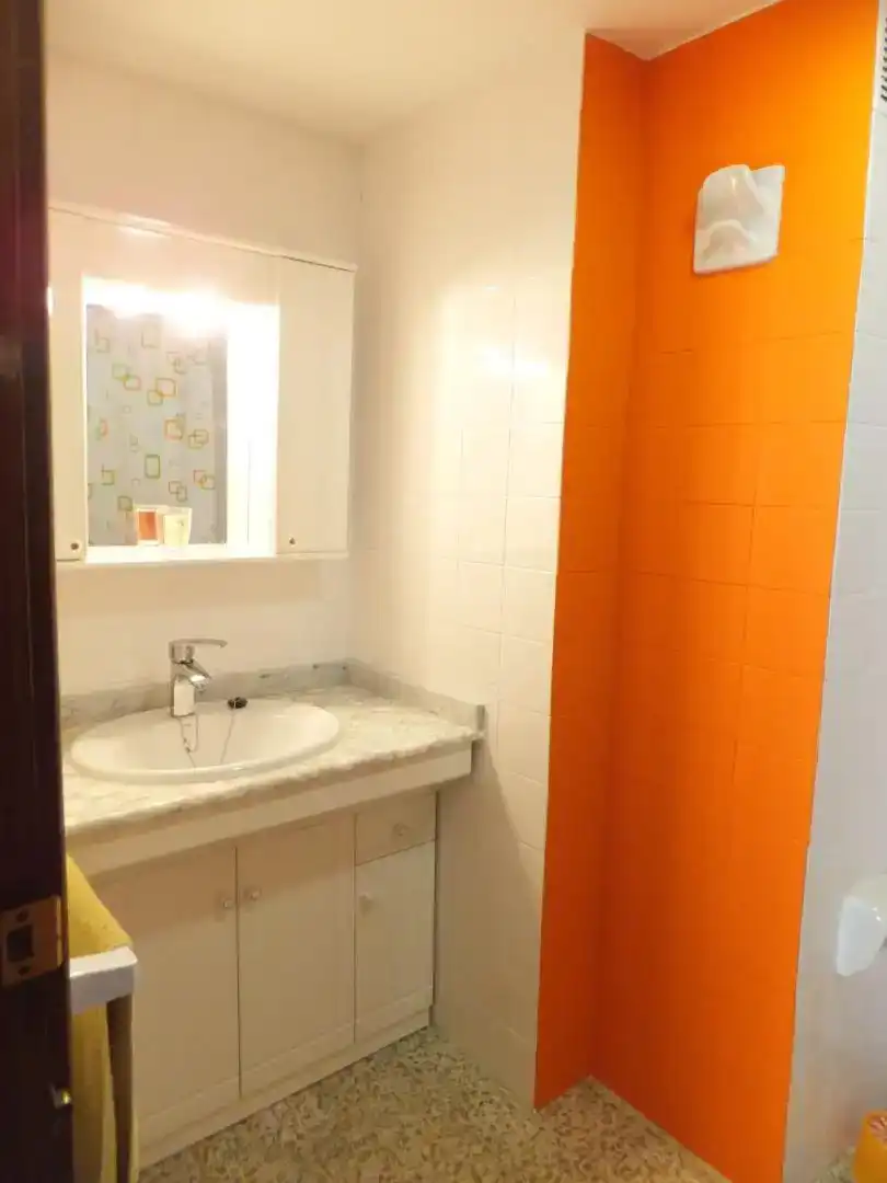 Habitación 105 m², Granada