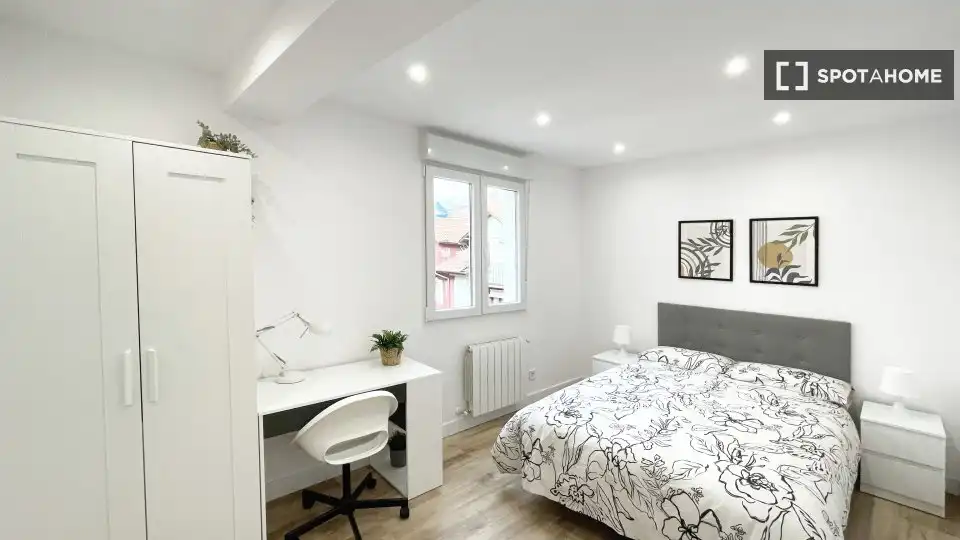Habitación 90 m², Santander
