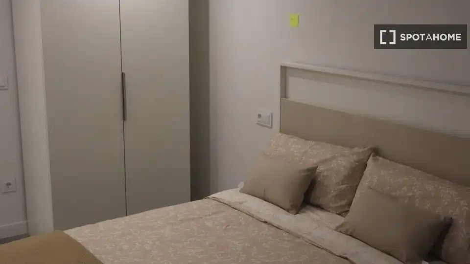 Habitación 121 m², Salamanca