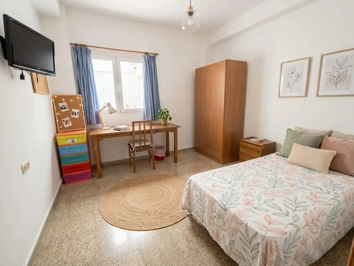 Habitación 325 m², Granada