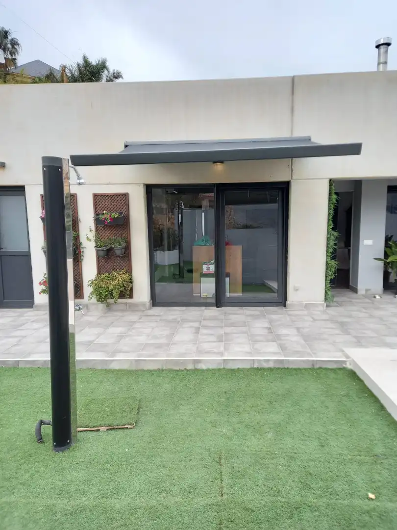Piso de 200 m² en Vícar