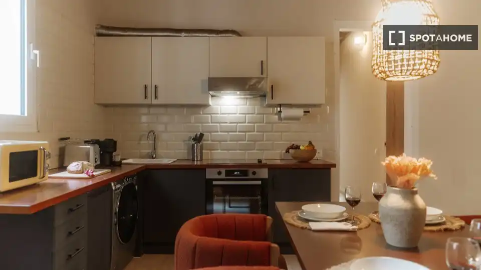 Habitación 90 m², Barcelona