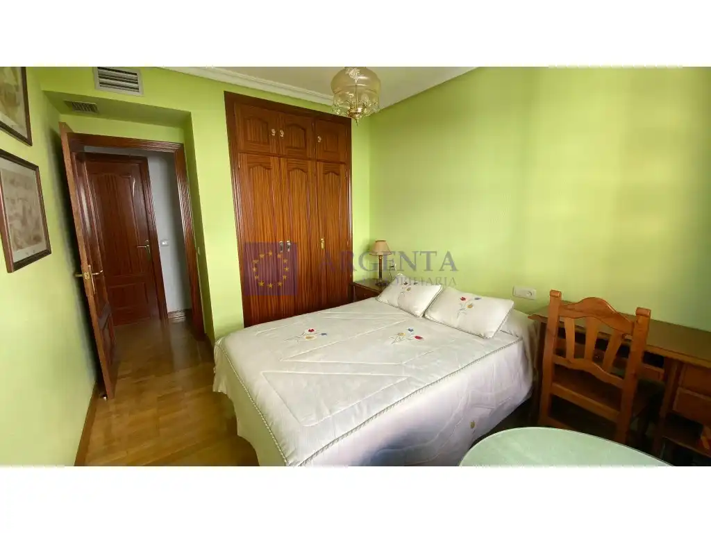 Piso de 120 m² en Cáceres