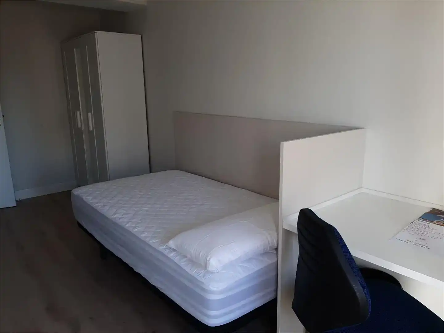 Habitación 140 m², Zaragoza