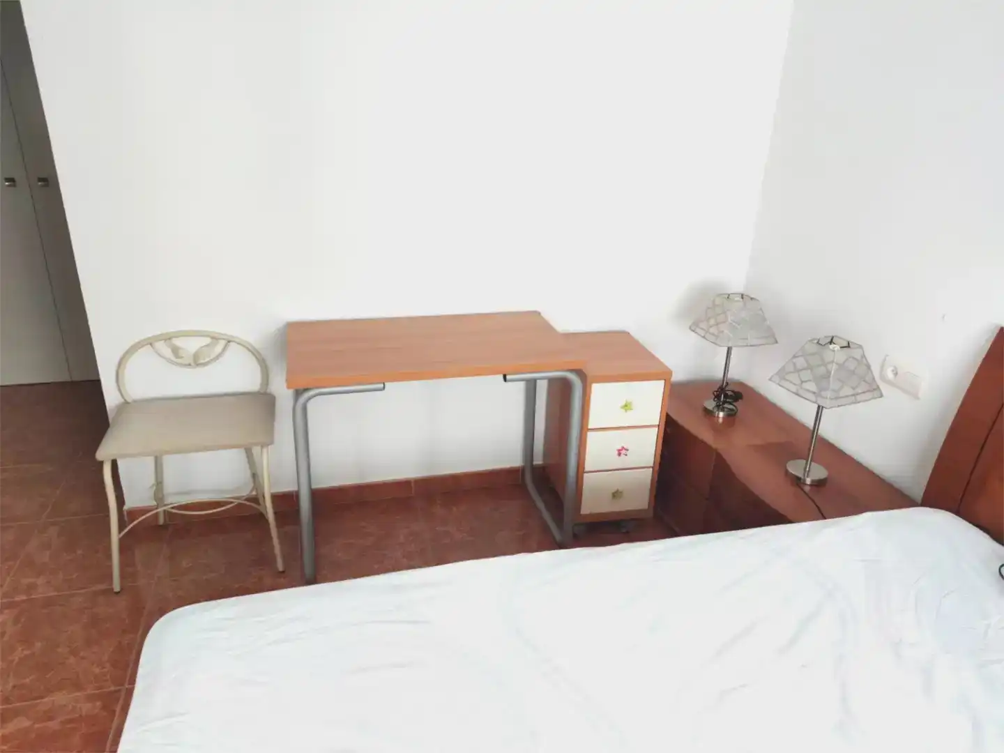 Habitación 90 m², Almería
