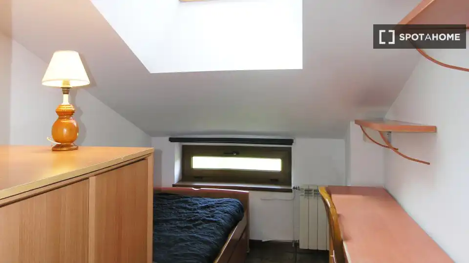 Habitación 81 m², Santander