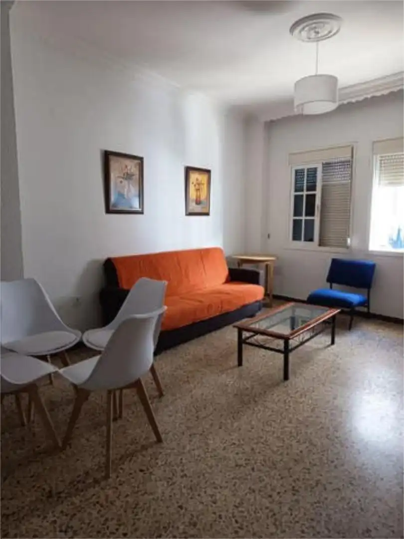 Piso de 75 m² en Ubrique