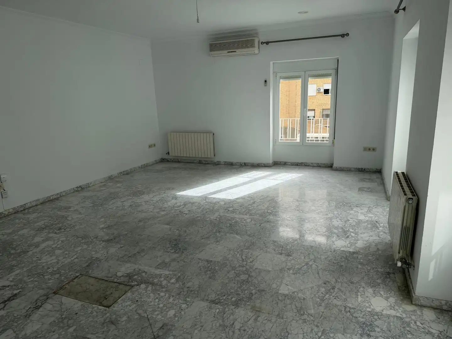 Piso de 130 m² en Granada
