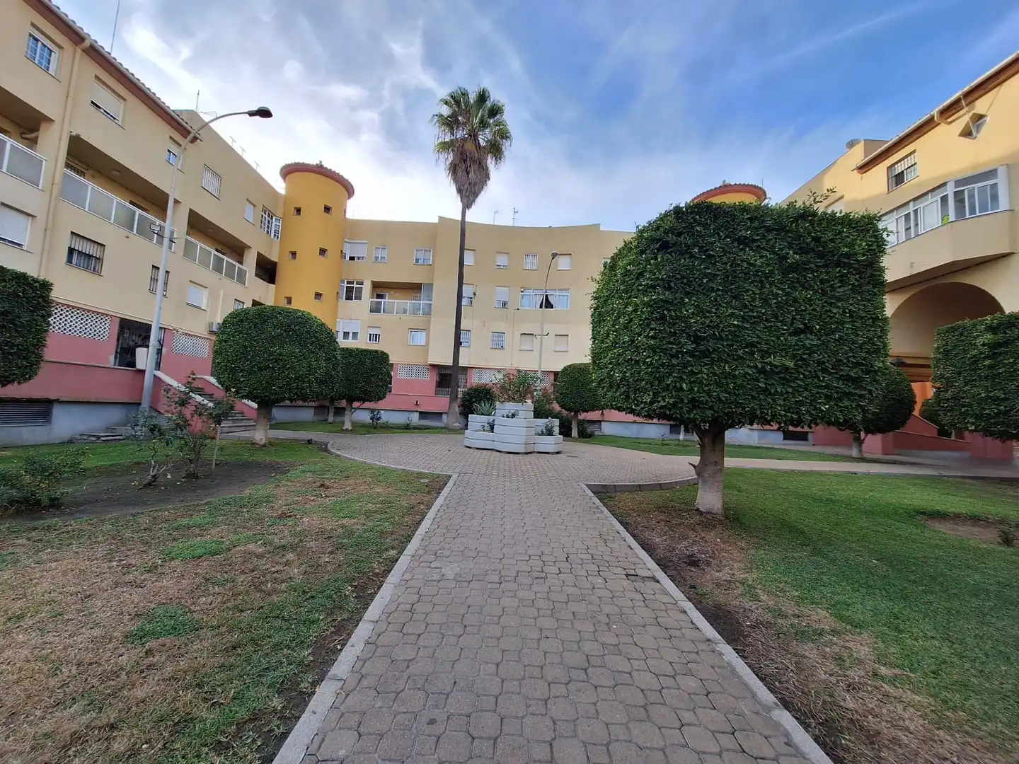 Pis de 100 m² a La Línea de la Concepción