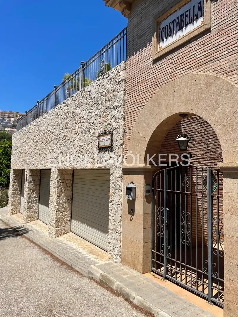 Casa de 687 m² en Cullera