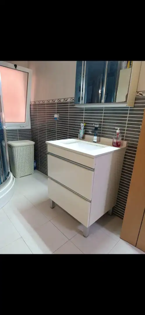 Habitació de lloguer, Algesires