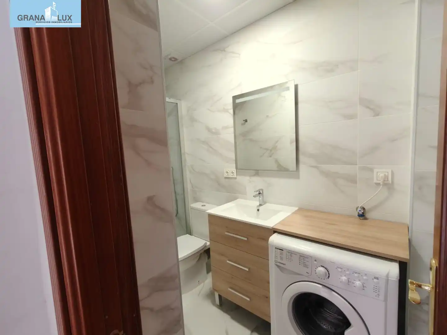 Piso de 90 m² en Granada