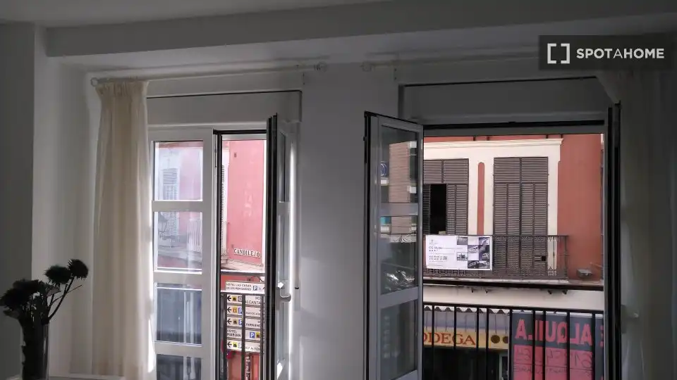 Habitación 92 m², Sevilla