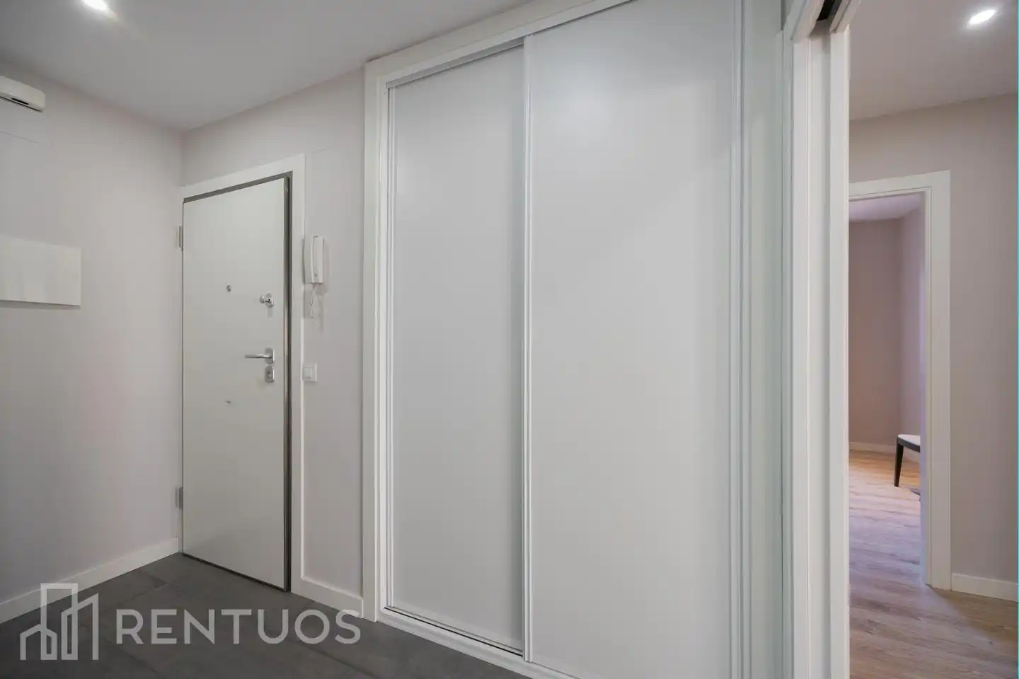 Flat 73 m² in Madrid